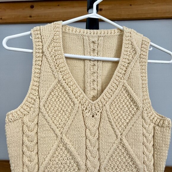 Handmade Knit V-Neck Pullover‎ Sweater Vest Cream Yellow Sz XS / S - No Labels - Picture 2 of 10